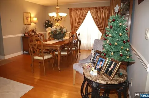 97 Squaw Brook Road North Haledon NJ 07508