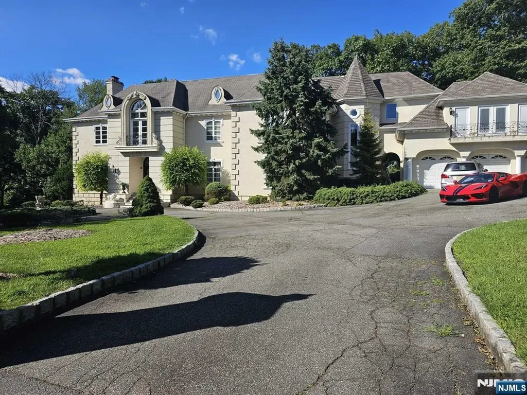 28 Buckingham Drive Alpine NJ 07620