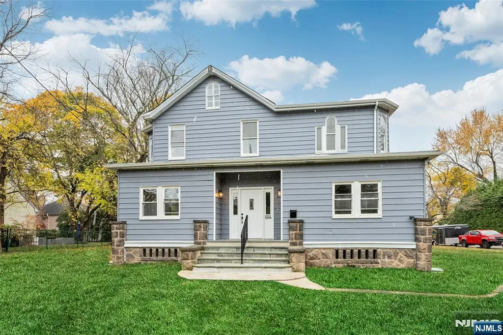 684 Closter Dock Road Closter NJ 07624