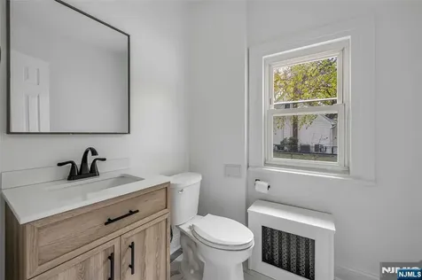 684 Closter Dock Road Closter NJ 07624