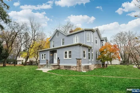 684 Closter Dock Road Closter NJ 07624