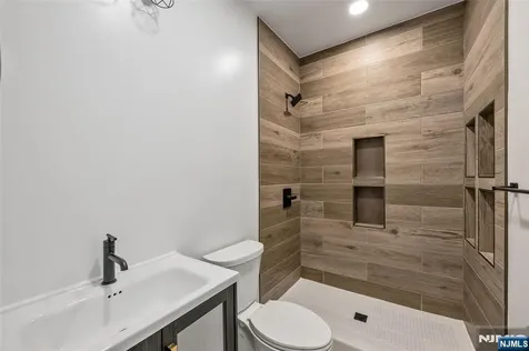 684 Closter Dock Road Closter NJ 07624