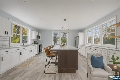 684 Closter Dock Road Closter NJ 07624