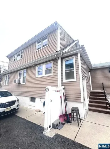 10 Anderson Avenue Moonachie NJ 07074