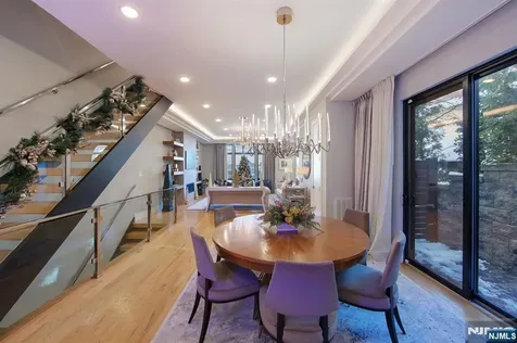 606 Undercliff Avenue Edgewater NJ 07020