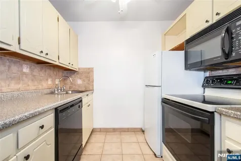 265 Main Street Ridgefield Park NJ 07660