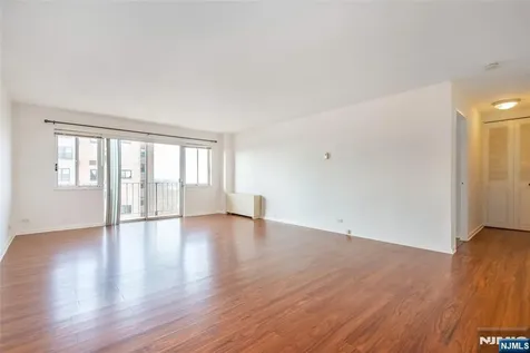 265 Main Street Ridgefield Park NJ 07660