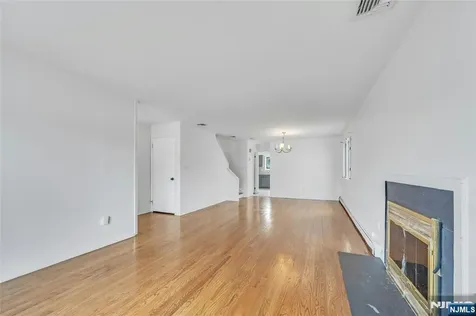 2410 3rd Street Fort Lee NJ 07024