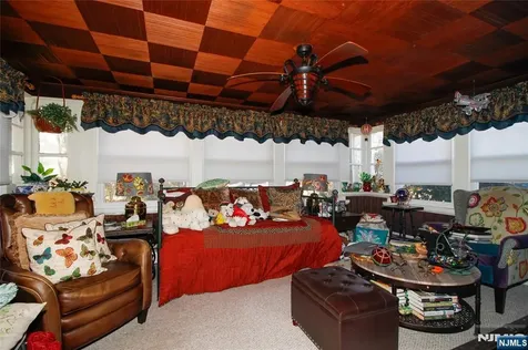301 3rd Street Clifton NJ 07011