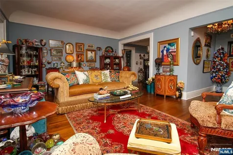 301 3rd Street Clifton NJ 07011