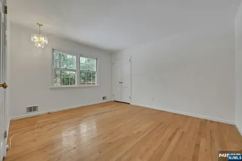 229 Allison Court Englewood NJ 07631