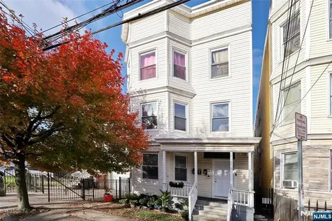 119 Ridgewood Avenue Newark NJ 07108