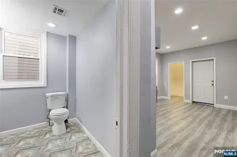 119 Ridgewood Avenue Newark NJ 07108