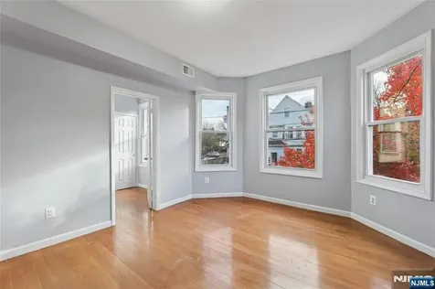 119 Ridgewood Avenue Newark NJ 07108