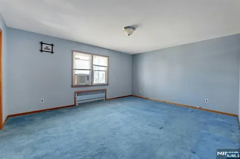 835 Chestnut Street Kearny NJ 07032