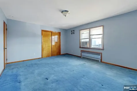 835 Chestnut Street Kearny NJ 07032