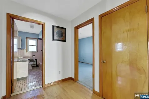 835 Chestnut Street Kearny NJ 07032