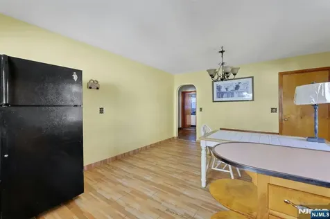 835 Chestnut Street Kearny NJ 07032