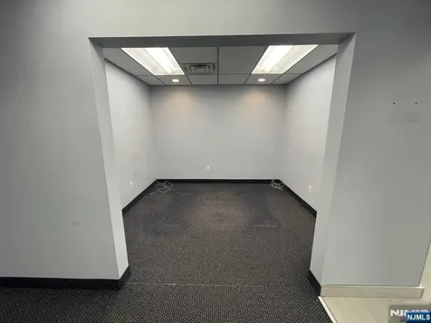 348 Broad Avenue Leonia NJ 07605