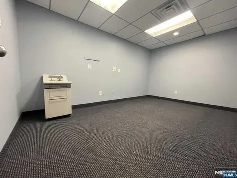 348 Broad Avenue Leonia NJ 07605