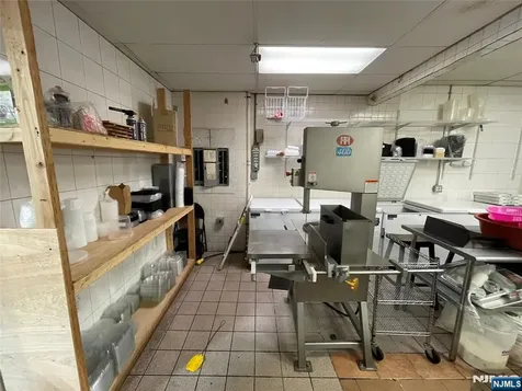 346 Broad Avenue Leonia NJ 07605
