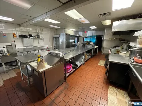 346 Broad Avenue Leonia NJ 07605
