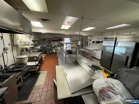 346 Broad Avenue Leonia NJ 07605