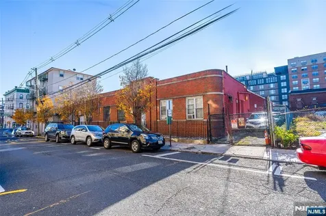 109-111 45th Street Union City NJ 07087