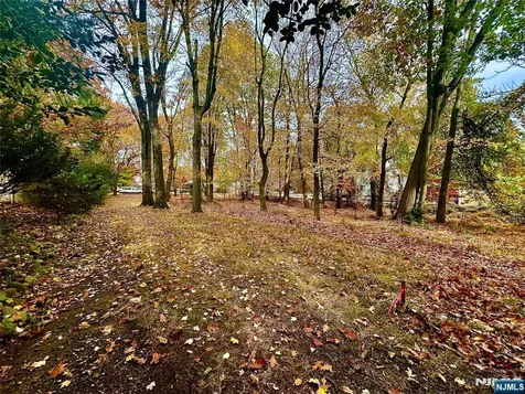 216 E Midland Avenue Paramus NJ 07652