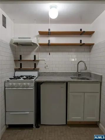 401 Park Place Fort Lee NJ 07024