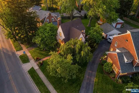 351 Closter Dock Road Closter NJ 07624