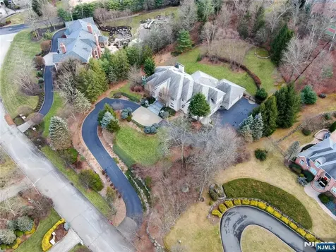 7 Finn Court Mahwah NJ 07430