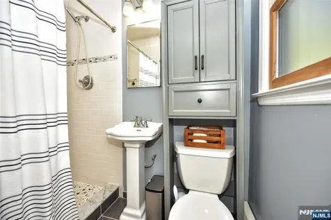 254 Godwin Avenue Wyckoff NJ 07481