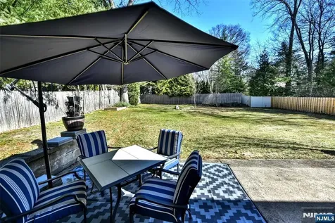 254 Godwin Avenue Wyckoff NJ 07481