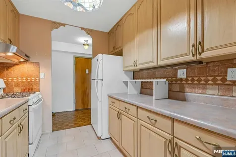 2185 Lemoine Avenue Fort Lee NJ 07024