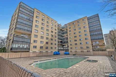 2185 Lemoine Avenue Fort Lee NJ 07024