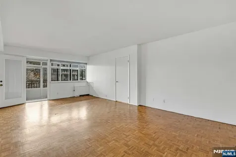 2185 Lemoine Avenue Fort Lee NJ 07024