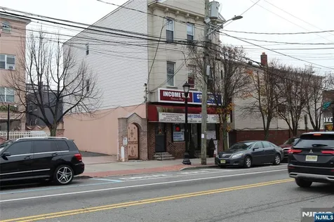 1304 New York Avenue Union City NJ 07087