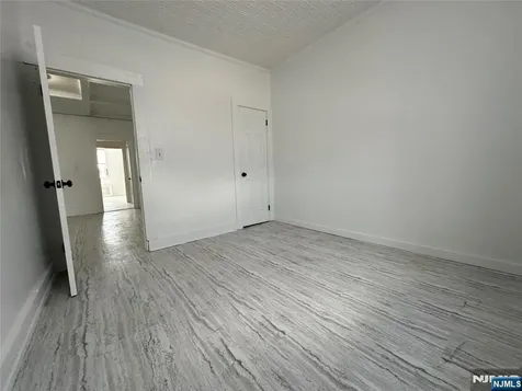 526 Valley Brook Avenue Lyndhurst NJ 07071