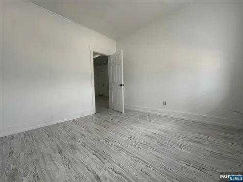 526 Valley Brook Avenue Lyndhurst NJ 07071