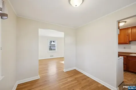 73 Horton Avenue Hawthorne NJ 07506