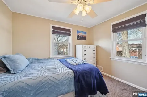 73 Horton Avenue Hawthorne NJ 07506