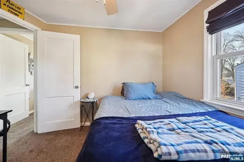 73 Horton Avenue Hawthorne NJ 07506