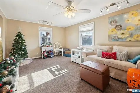 73 Horton Avenue Hawthorne NJ 07506