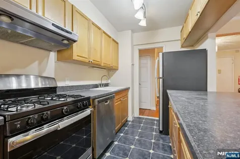 2160 Center Avenue Fort Lee NJ 07024