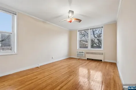 2160 Center Avenue Fort Lee NJ 07024