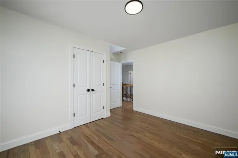 96 South Parkway Clifton NJ 07014
