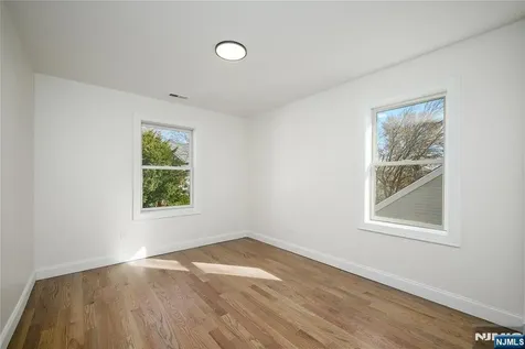 96 South Parkway Clifton NJ 07014