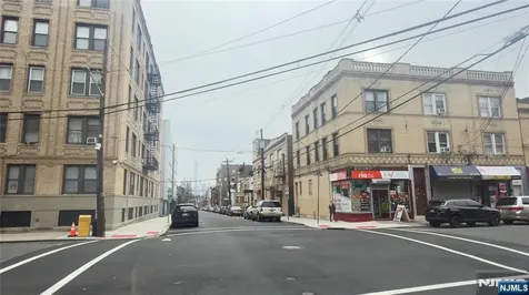327 53rd Street West New York NJ 07093