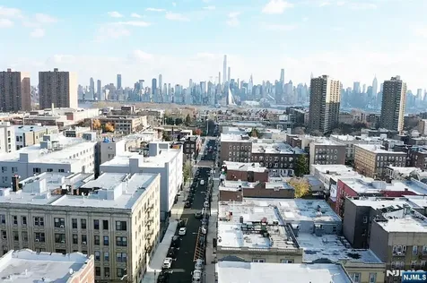 327 53rd Street West New York NJ 07093
